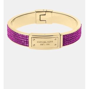 Michael Kors Logo Plaque Pavé Hinged Bangle